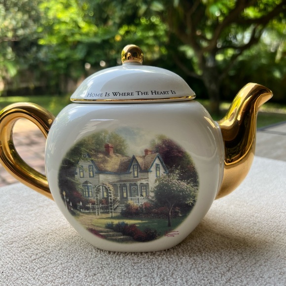 Vintage Teleflora Teapot,Thomas Kinkade Home Is Where The Heart Is II - Picture 9 of 11